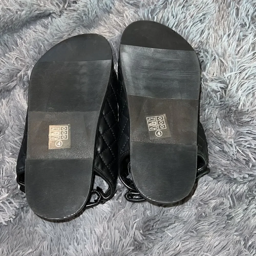 miiniml never worn